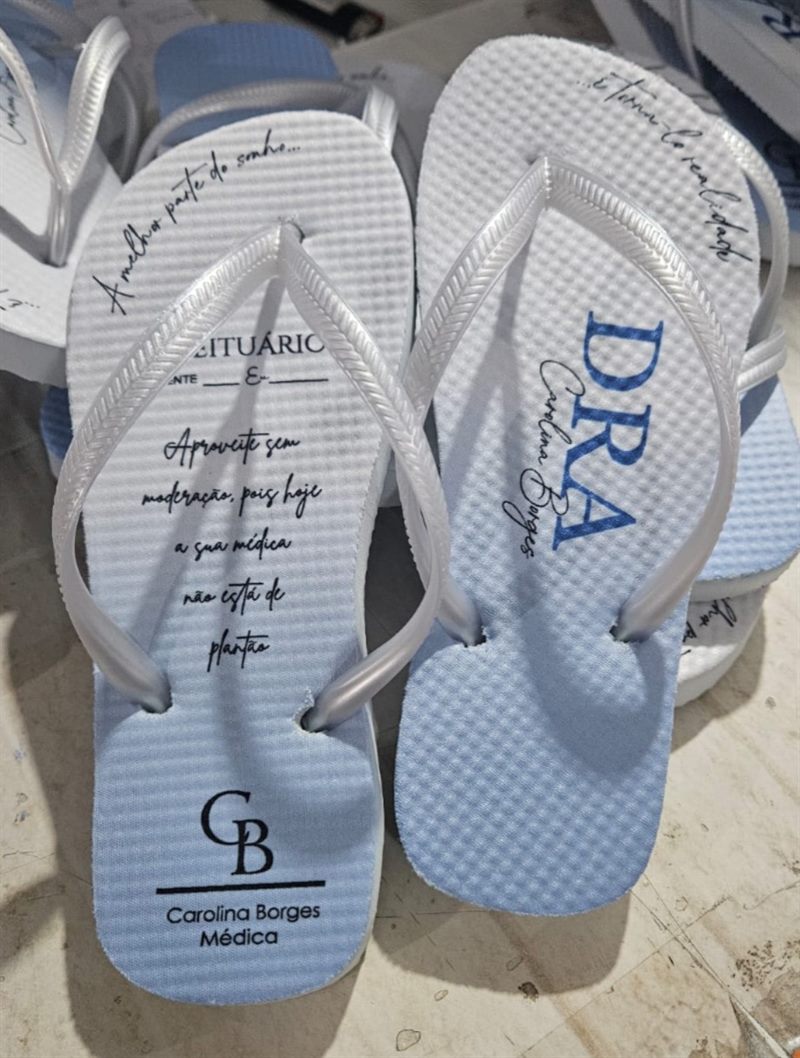 Chinelos personalizados para formatura feitos pela Ideal Chinelos